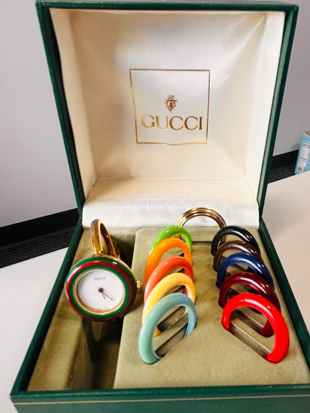 Gucci 1100L Vintage Watch Set • Iconic Red Green Web Bezel + 11 Rings • Box